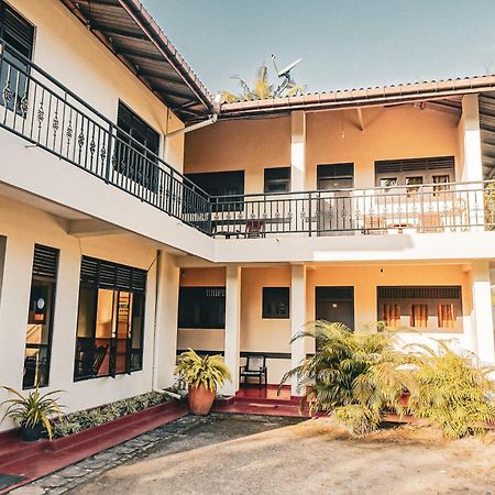 Sunny Lanka Guest House Matara Extérieur photo