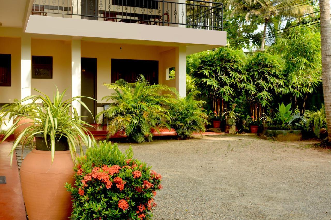 Sunny Lanka Guest House Matara Extérieur photo