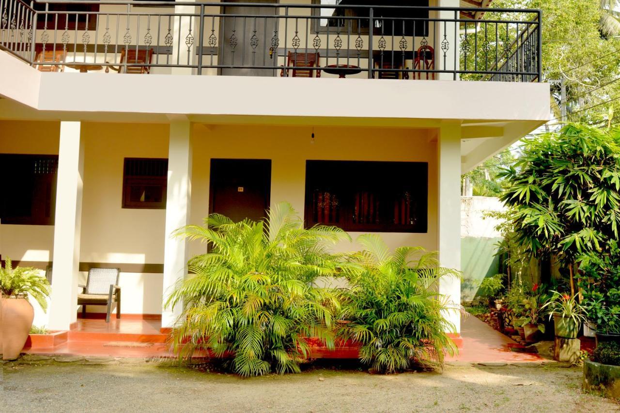 Sunny Lanka Guest House Matara Extérieur photo